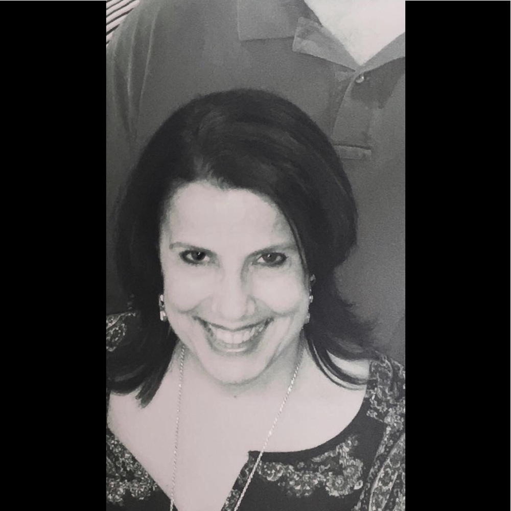 Meet your Posher, Leslie