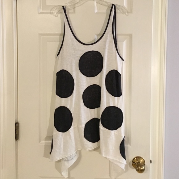 ADORABLE Greek boutique top!!