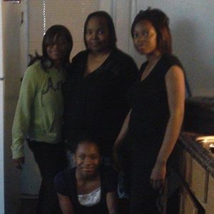 Meet your Posher, Antoinette