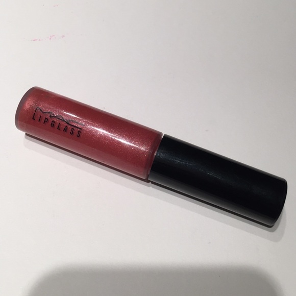 MAC Lipglass in Li' Hot Pepper