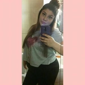 Meet your Posher, Sabrina