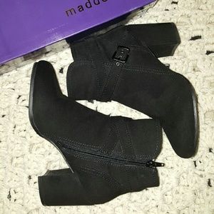 Madden girl seude heal booties