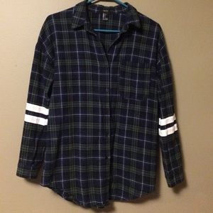 Green plaid flannel button up.