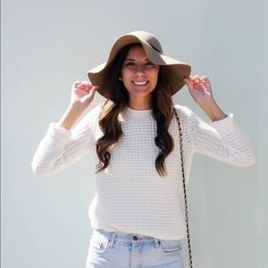 Meet your Posher, Kara