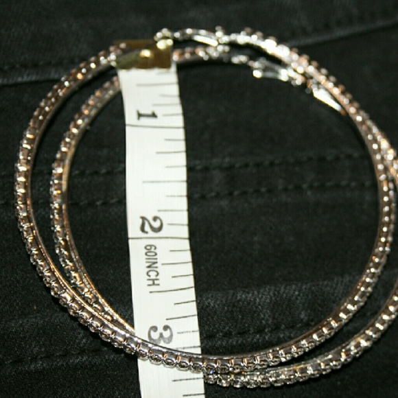 ⚡LAST PAIR⚡ Stunning Rhinestone Hoops 3.25" NWOT - Picture 4 of 5