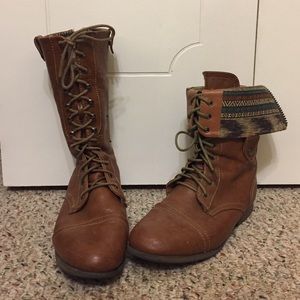 Fold over boots