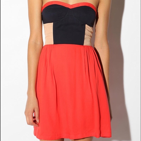 Sparkle & Fade colorblock strapless dress