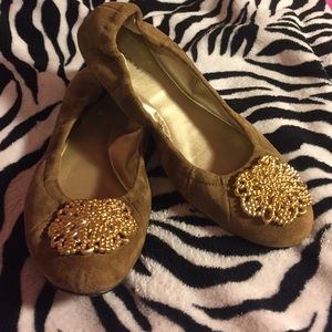 Tahari Valerie Flats