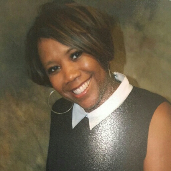 Meet your Posher, Kimberly - Picture 1 of 1