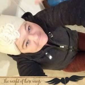 Meet your Posher, Loni