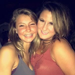 Meet your Posher, Carlie