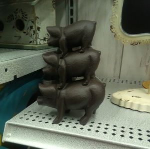 Meet your Posher, Claudia