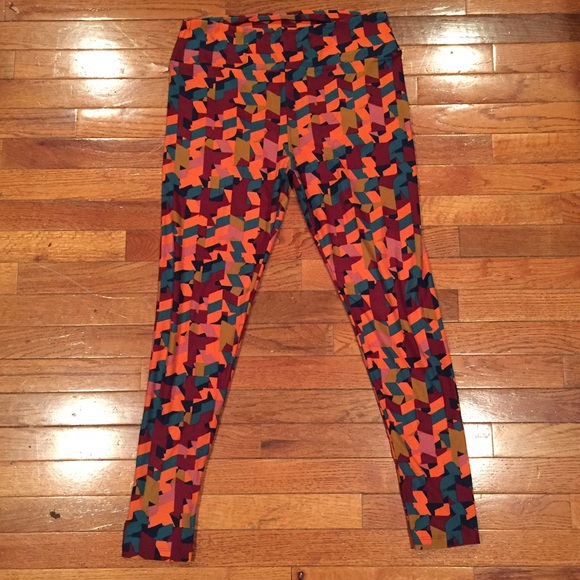 LulaRoe leggings ⚡️ PRICE CUT! ⚡️