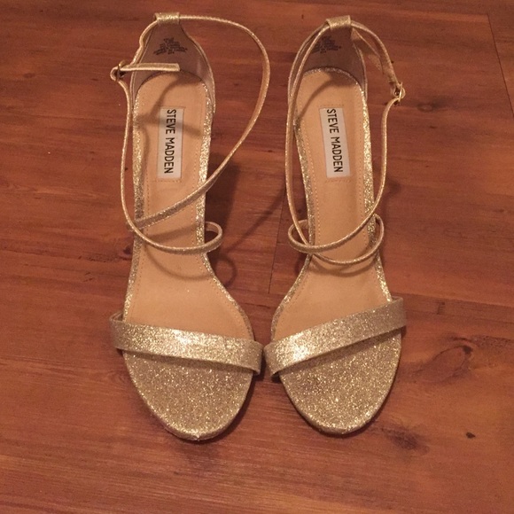 Steve Madden "Feliz" gold glitter heel 8.5