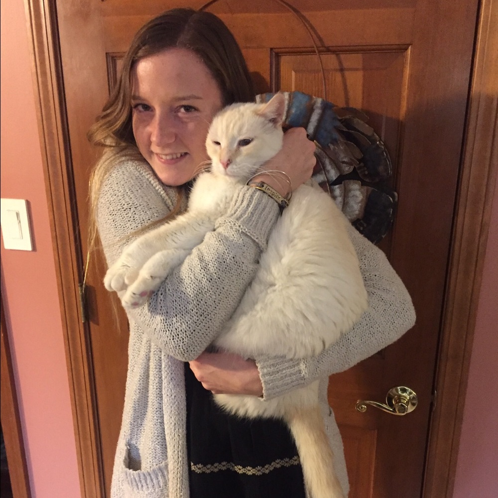 Meet your Posher, Victoria