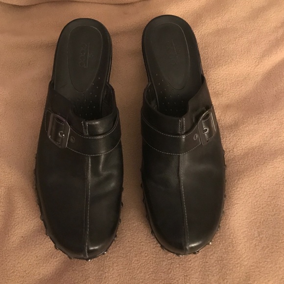 Ecco leather clogs
