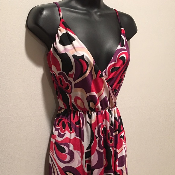 SOLD H&M stretchy adjustable strap floral dress - Picture 4 of 4