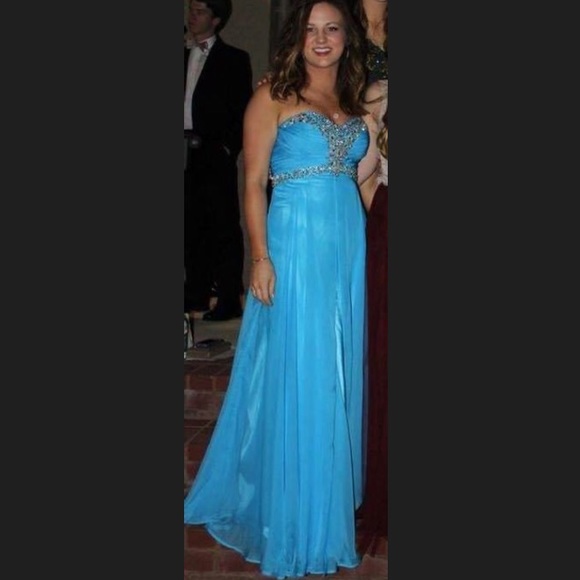 Alyce Paris blue strapless prom/formal dress