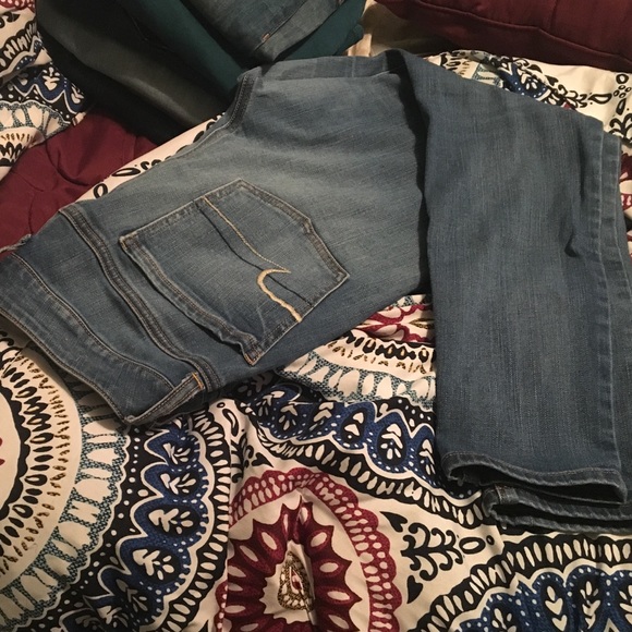 NO TRADES - Picture 2 of 2