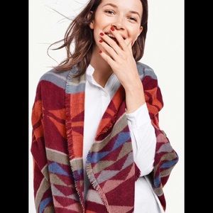 Awesome old navy Aztec print wrap, scarf, poncho