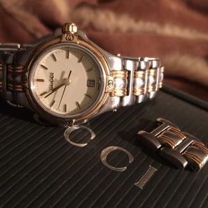 Authentic Gucci 9040L Series Women's Timepiece