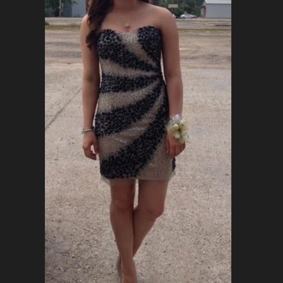 Tony Bowls short strapless formal/prom dress