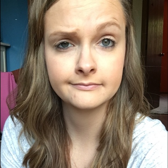 Meet your Posher, Kasey