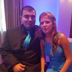 Meet your Posher, Cynthia