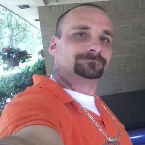 Meet your Posher, Wade