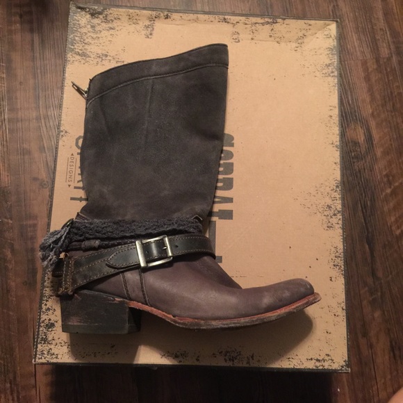 Black Vintage leather corral boot