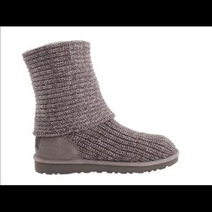 Grey Cardy knit uggs