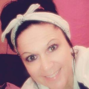 Meet your Posher, Joni