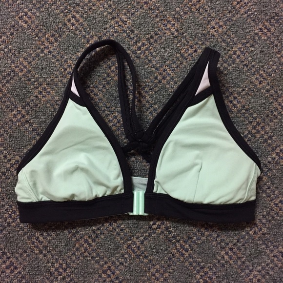 Lululemon Heat It Up Bra