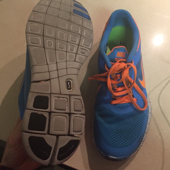 Nike running shoes - Picture 4 of 4