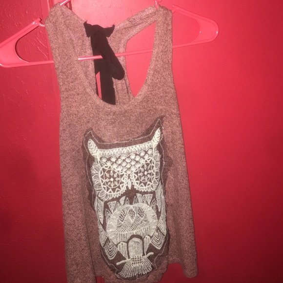 Opened back tank top