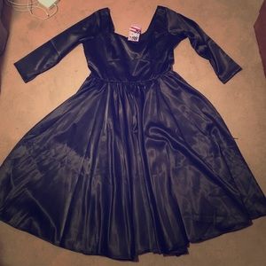 Pin-up girl clothing Black Margaret dress