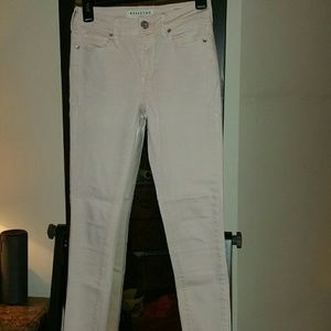 Bullhead skinny jeans