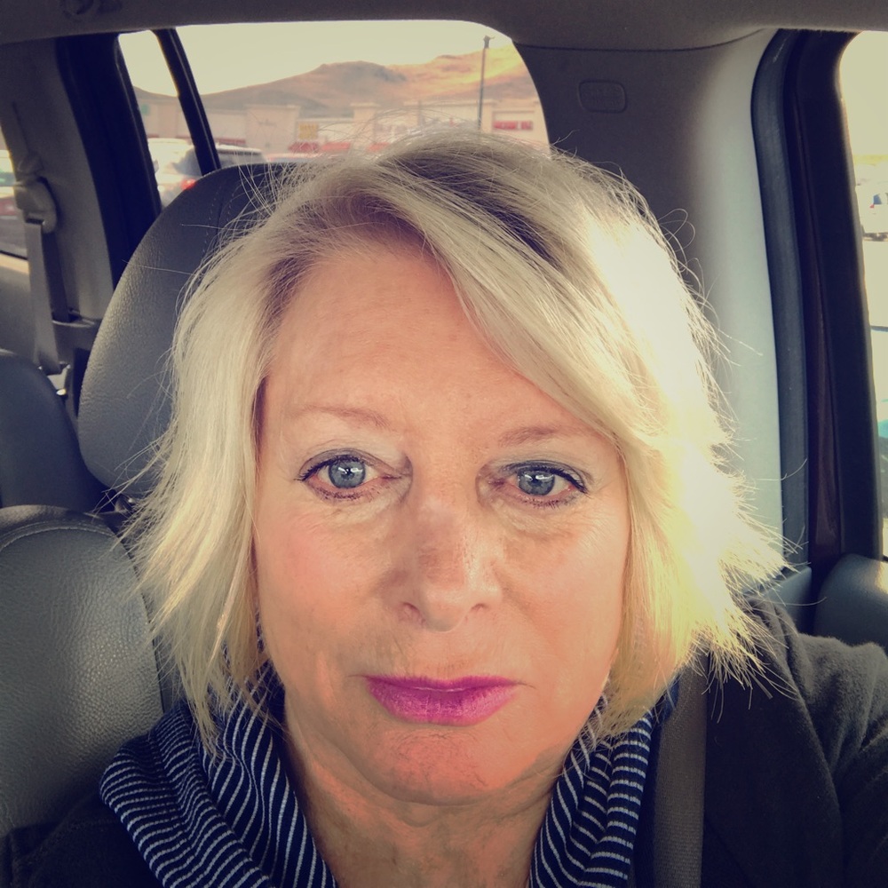 Meet your Posher, Vickie