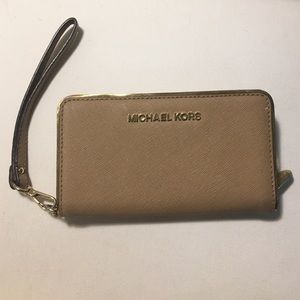Tan Michael Kors wallet wristlet