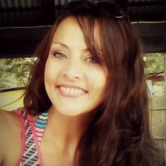 Meet your Posher, Casey
