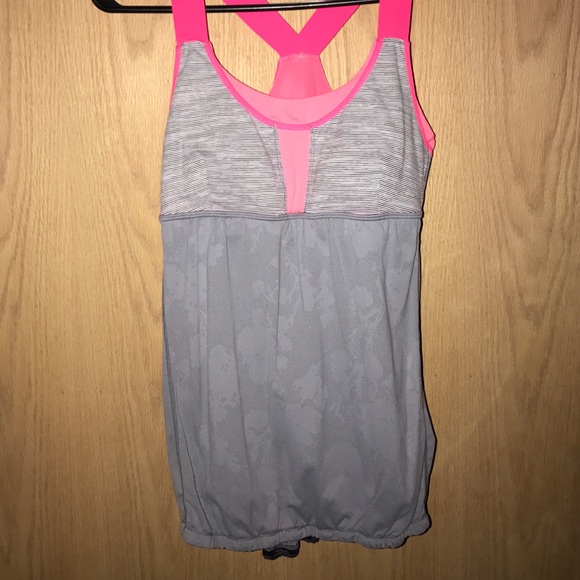 Lulu Lemon workout tank