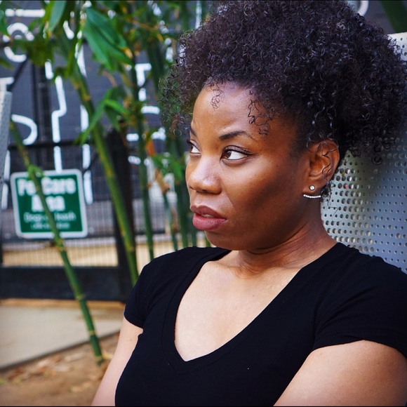 Meet your Posher, Maiya - Picture 1 of 1