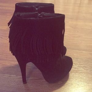Black fringed heels/booties
