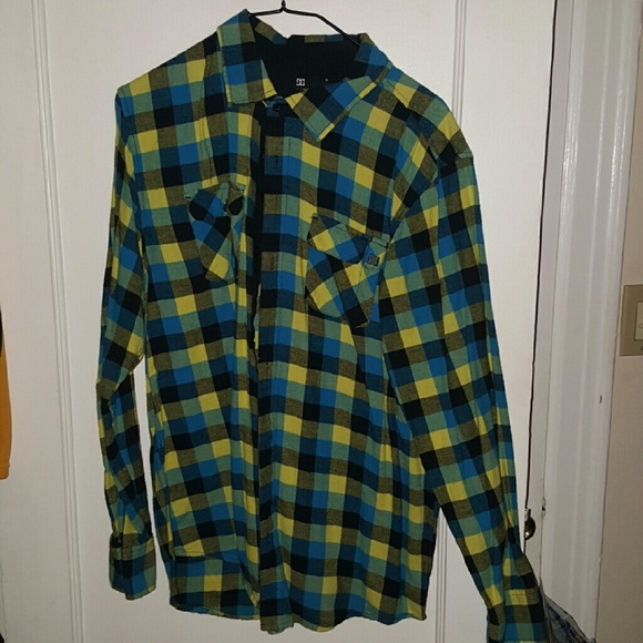 DC Checkered Plaid Button Down Shirt Large