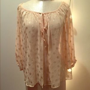 Flowy shimmery 3/4 sleeve top