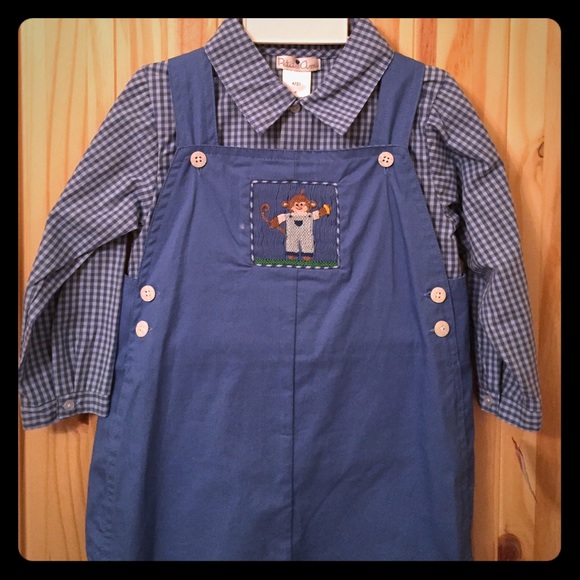 Boy's 4T smocked overalls