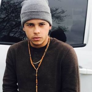 Meet your Posher, Raymond alejandro