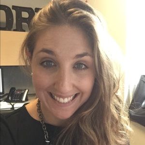 Meet your Posher, Casey