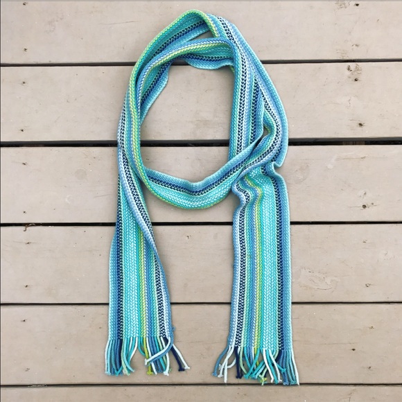 Scarf - Picture 1 of 2