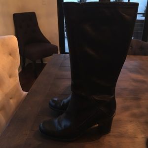 Black mid shaft boots